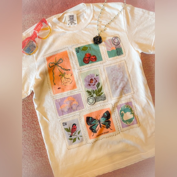 Poststamp T-shirt - Picture 1 of 1